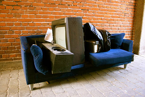 Best Mattress Removal Service  in Southgate, MI